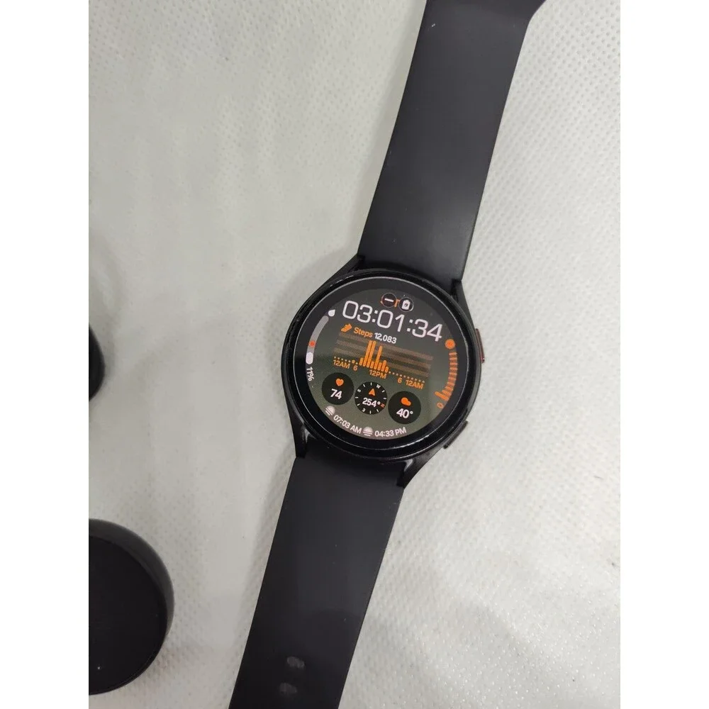 Samsung Galaxy Watch 4 / 40mm / Very Good Condition